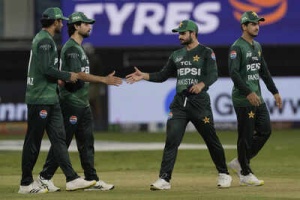Rashid Latif Blasts India's Handshake Snub After Asia Cup Win, Cites Pahalgam Attack