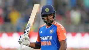 Sanju Samson Poised for Key Role in India-Pakistan Asia Cup Clash: Coach Signals Readiness for Middle-Order Challenge