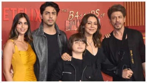**Aryan Khan's Directorial Debut: Shah Rukh Khan and Family Shine at 'The Ba*ds of Bollywood' Premiere