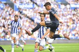Kylian Mbappe, Arda Guler Shine as 10-Man Real Madrid Clinch La Liga Lead