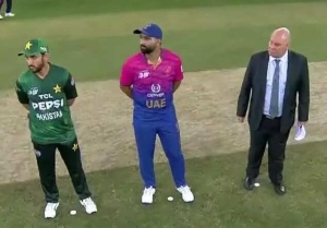 Asia Cup Face-Off Delayed by Handshake Controversy, But Pakistan and UAE Players Stay Focused on the Game