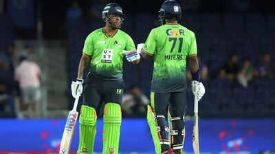 Hetmyer celebrates fifty with Mayers